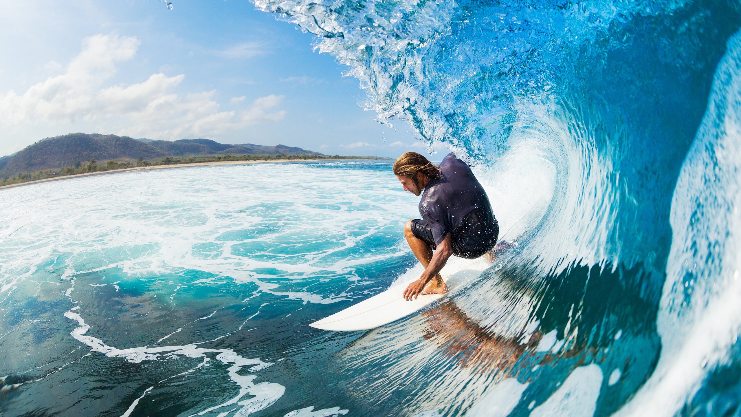 哥伦比亚骑手安德烈亚·瓦尔加斯在2024年巴黎奥运会盛装舞步比赛中取得第20名，表现出色。