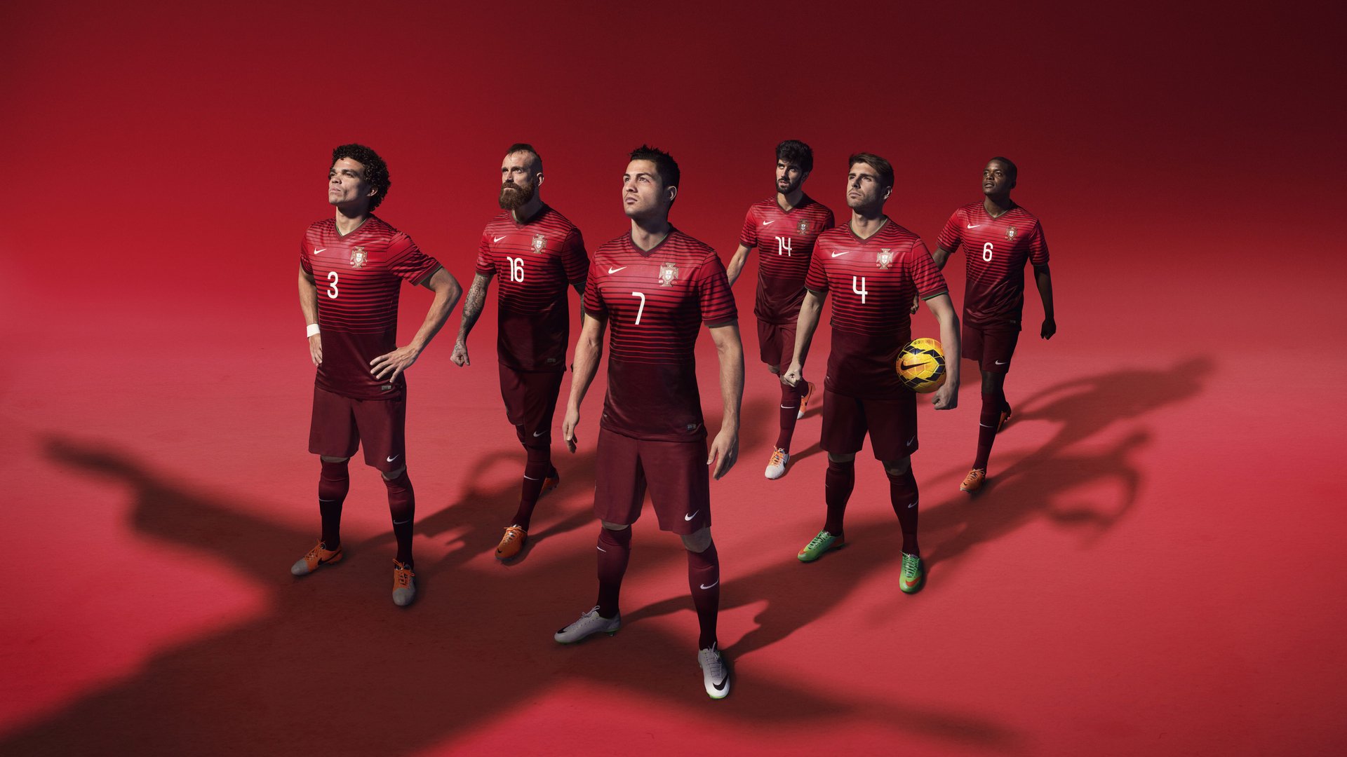 帕尔梅拉斯锋线进攻效率提升，帕尔梅拉斯 球衣